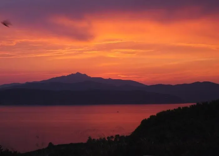 Tatil Evi La Sul Golfo Stella - Capoliveri - Services Included